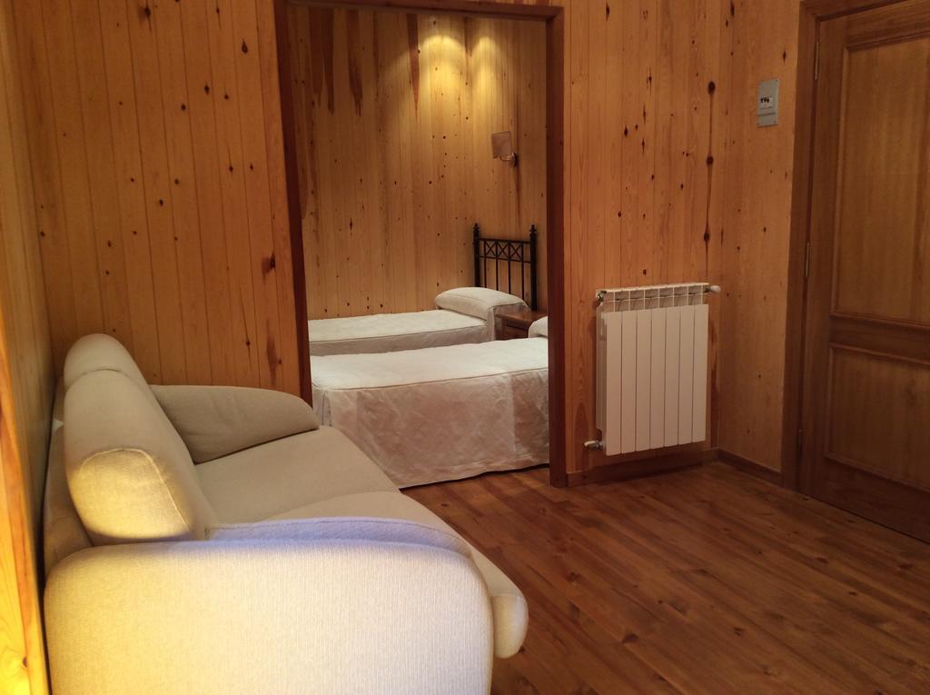 Hotel La Ribera Ribera de Cardos Phòng bức ảnh